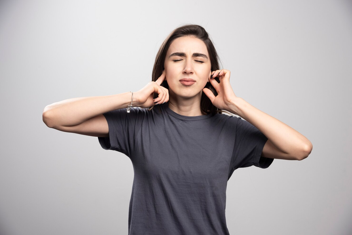 Can hearing aids cause headaches?